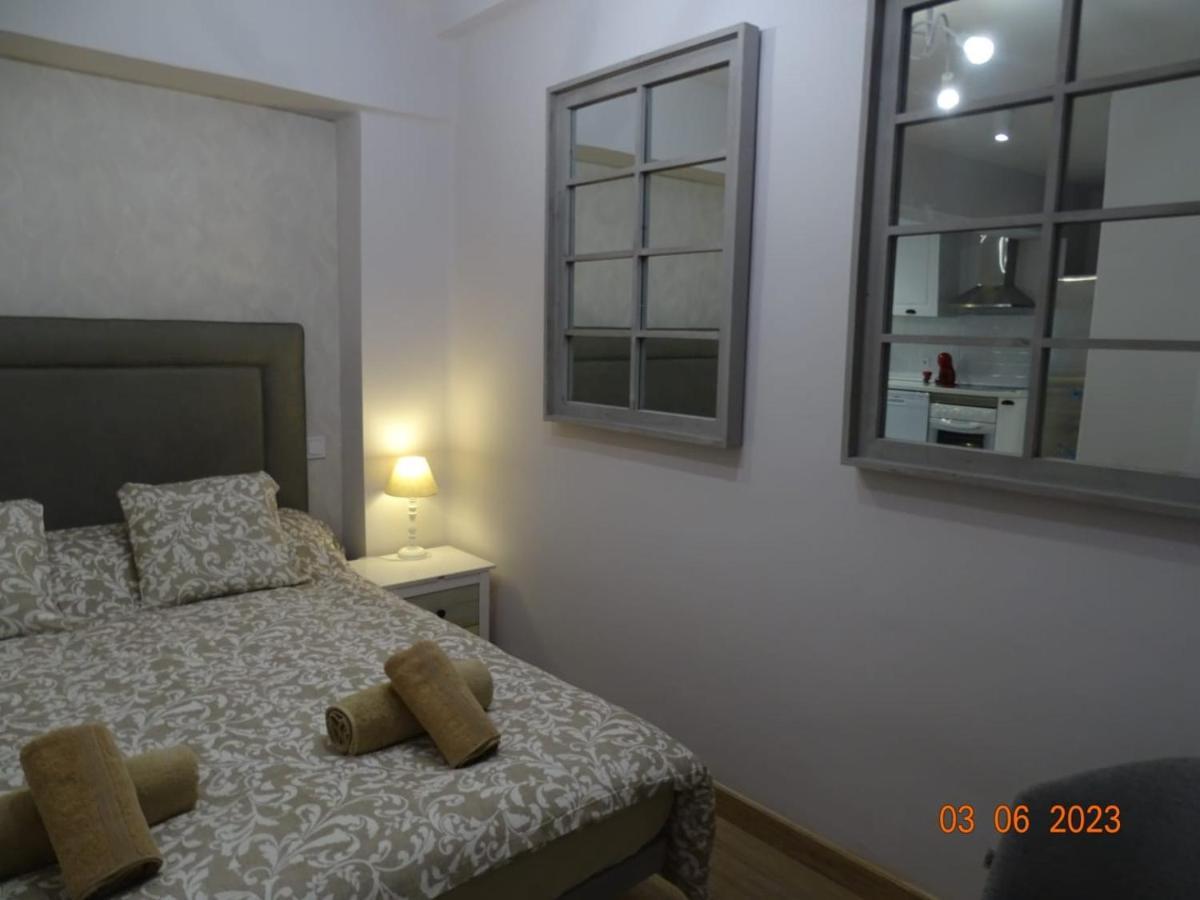 Апартаменты Apartamento Cuentame Бургос Экстерьер фото