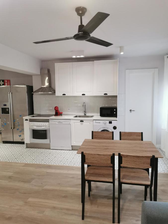 Апартаменты Apartamento Cuentame Бургос Экстерьер фото