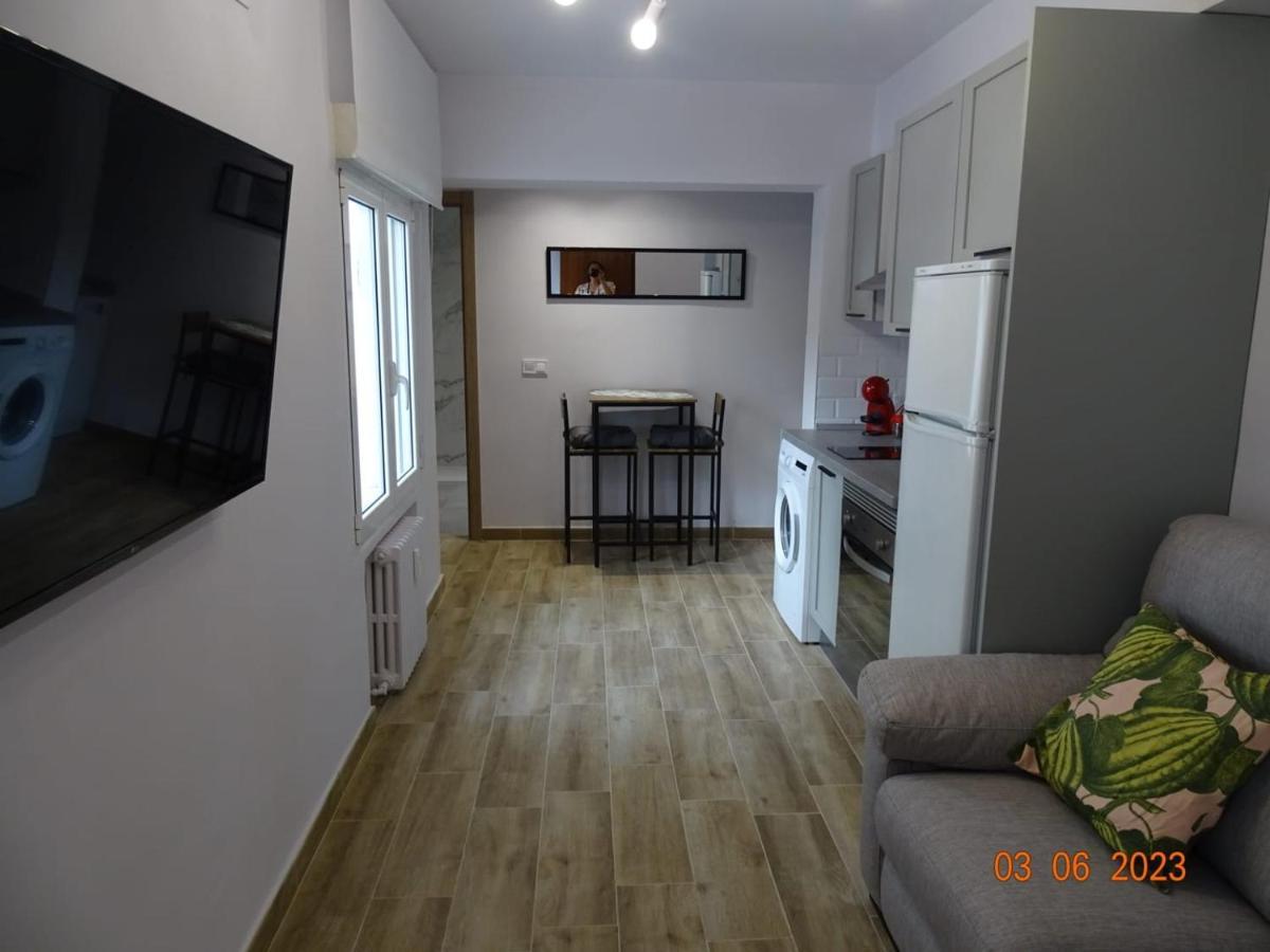 Апартаменты Apartamento Cuentame Бургос Экстерьер фото